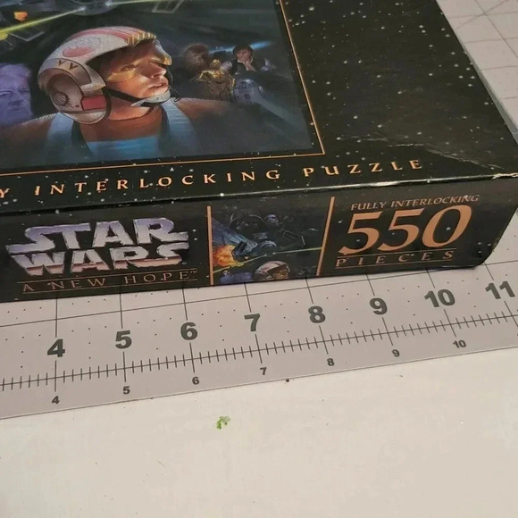 NEW SEALED Star Wars Episode IV “A New Hope” 550 Piece Puzzle 1995 Lucasfilm - Picture 3 of 14